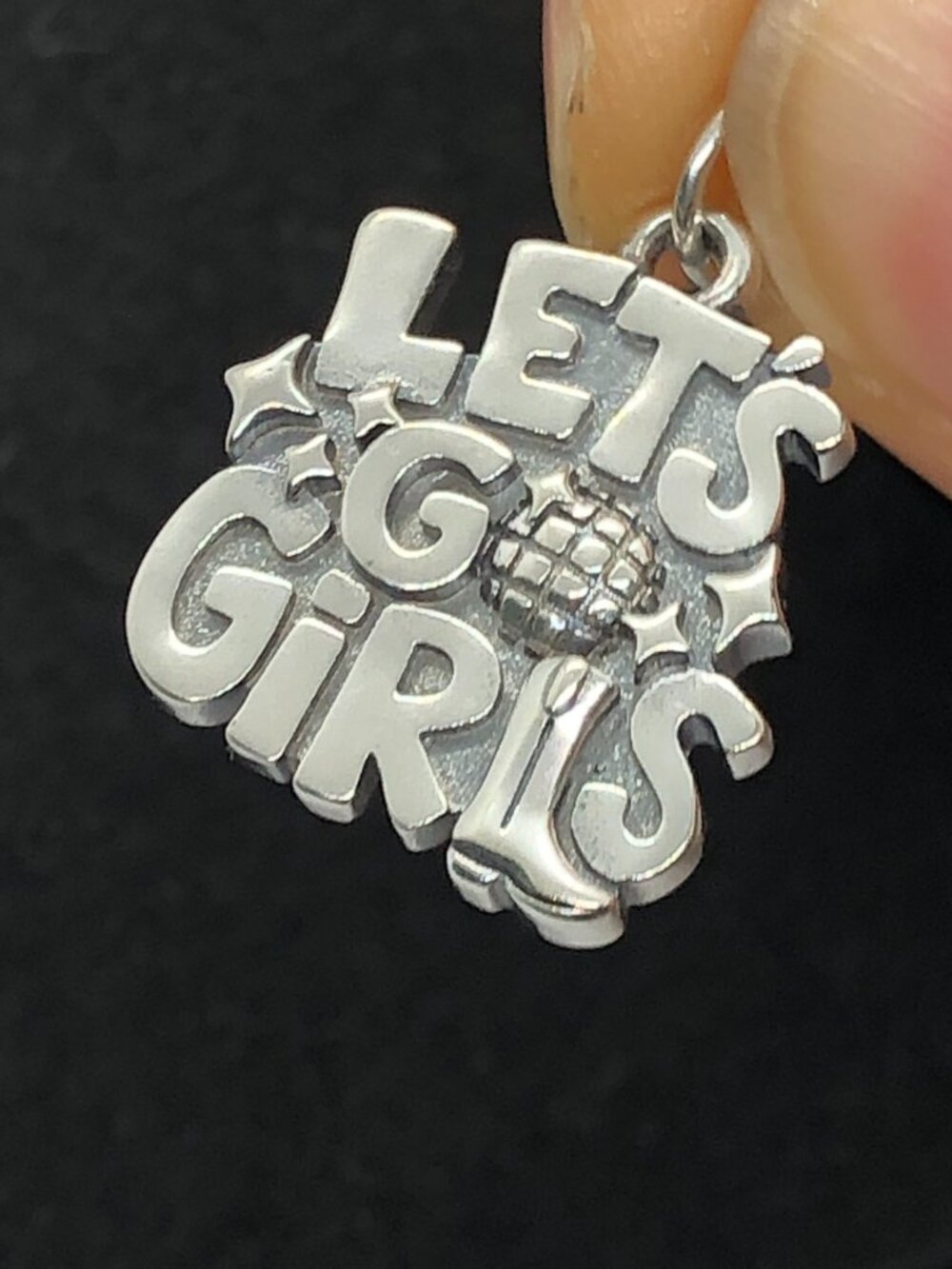👍👍James Avery Let's Go Girls Charm